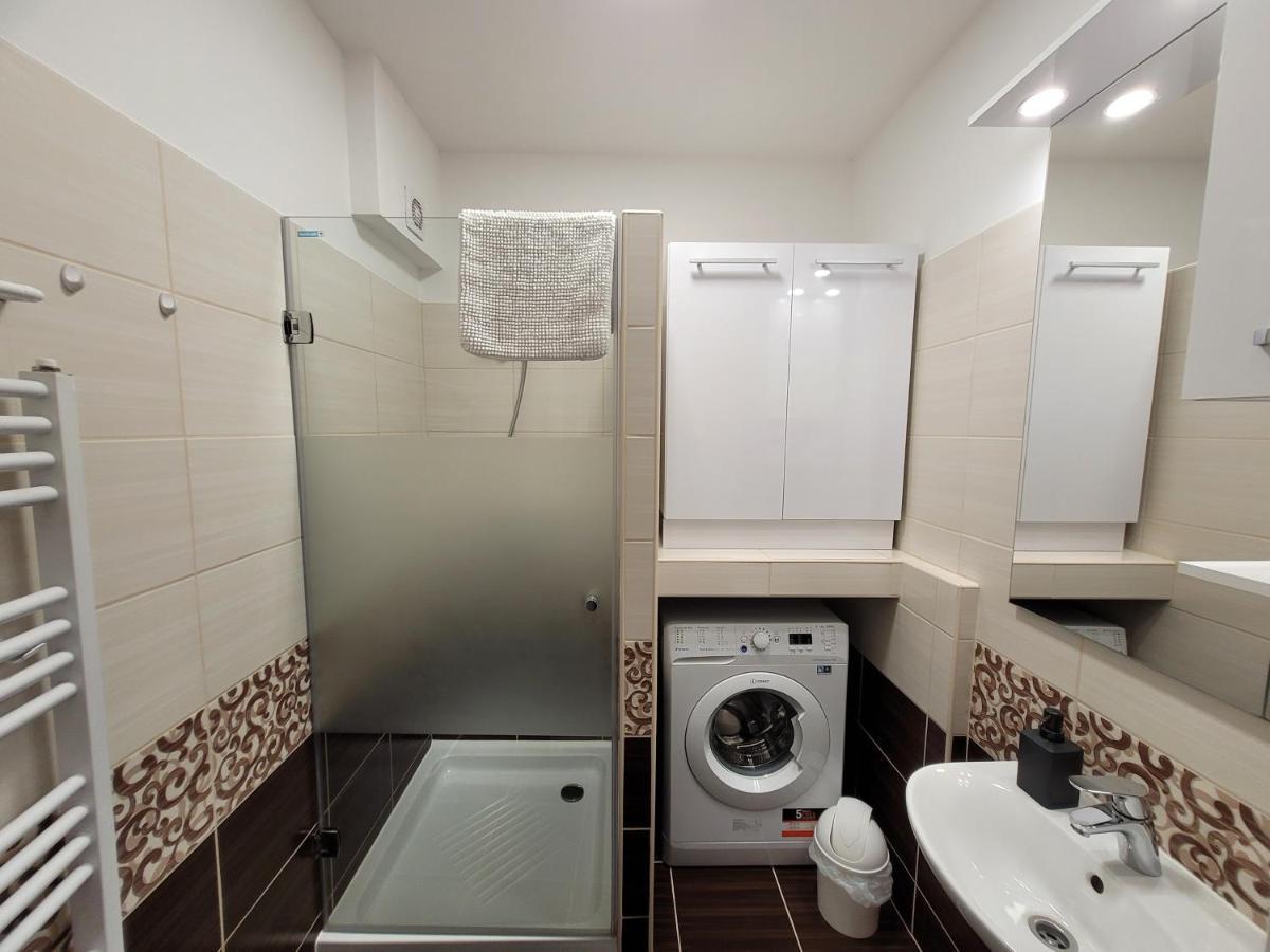 Matrix Apartman Bekescsaba Exteriör bild