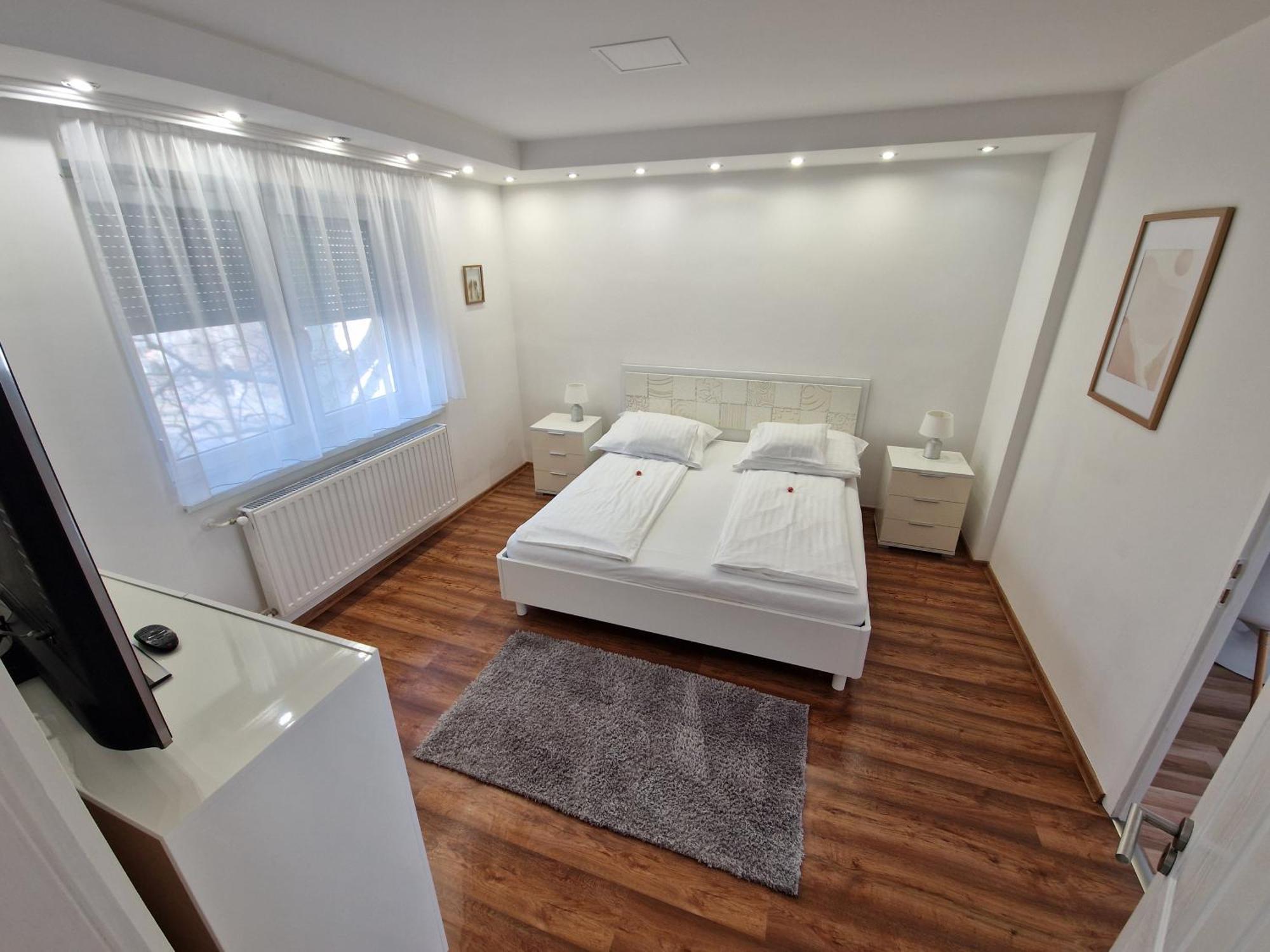 Matrix Apartman Bekescsaba Exteriör bild